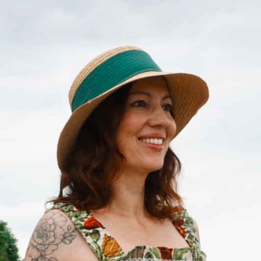 Portrait von Julia Hilgert