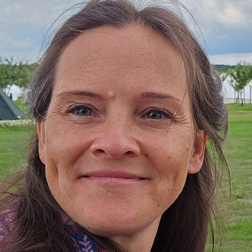 Portrait von Andrea Behle
