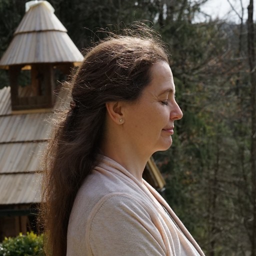 Portrait von Andrea Weyerbusch | mbsr-aw